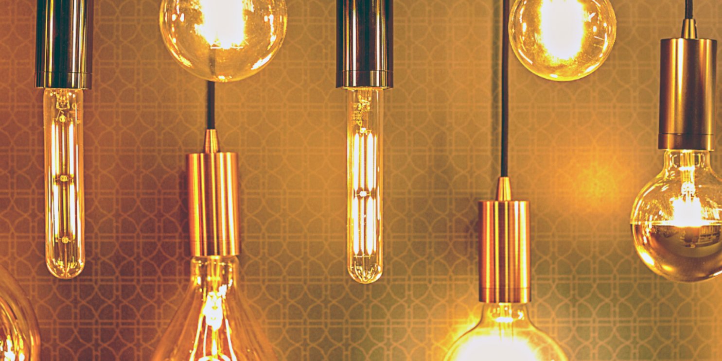 Multiple lightbulbs against a wallpaper  -  Soulshine's Lighting Section