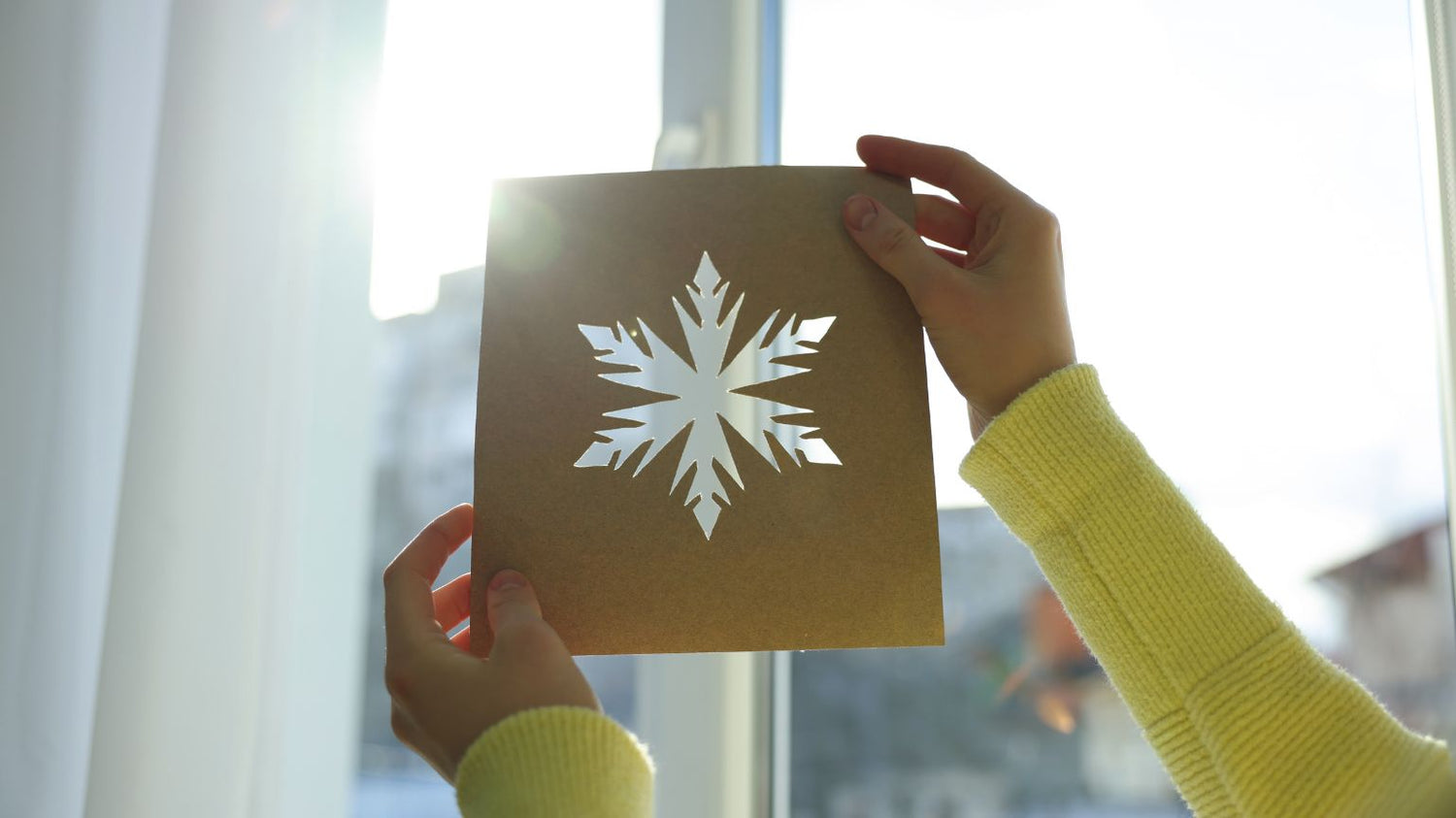 hands holding snowflake stencil - Soulshine's Stencils Section