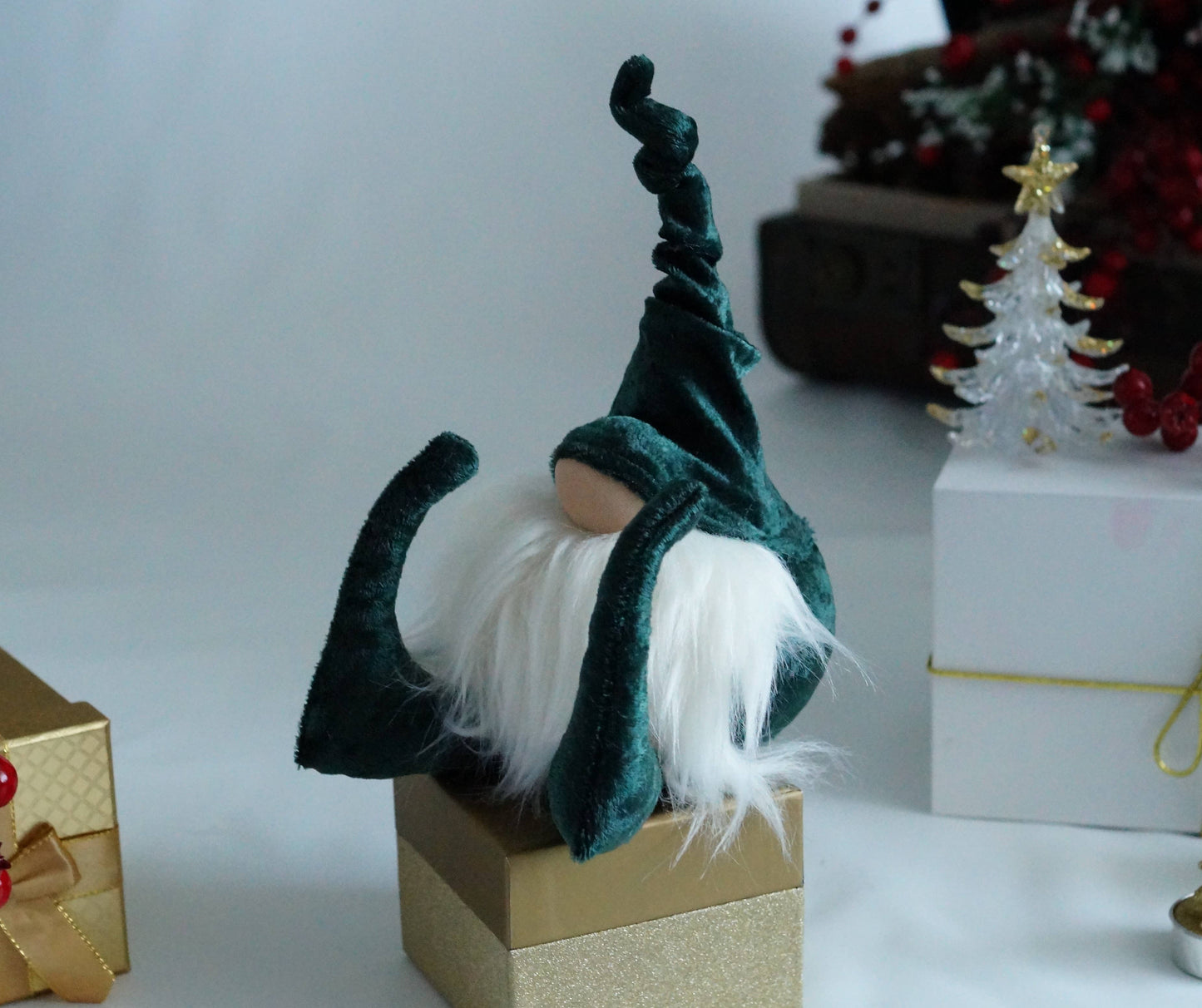 Gnomevillestudios - Green Velvet Christmas Elf gnome with over sized feet