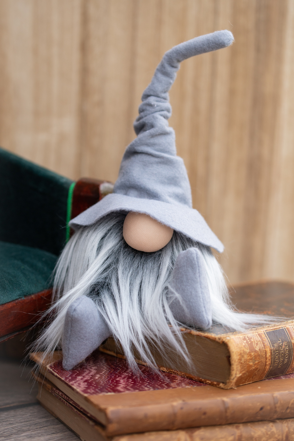 Gnomevillestudios - Fall Wizard Gnomes – All-Season Magical Book Shelf decor