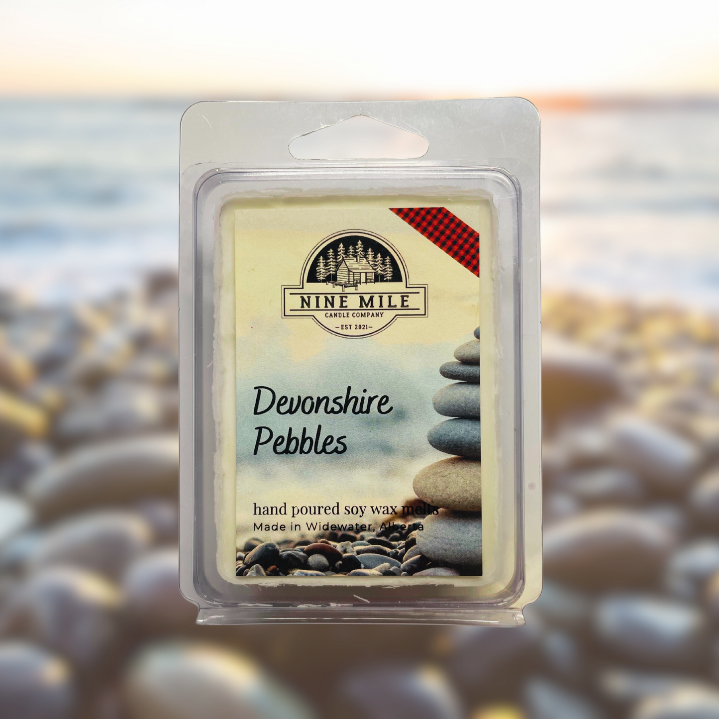 Nine Mile 14 oz Soy Candle Devonshire Pebbles