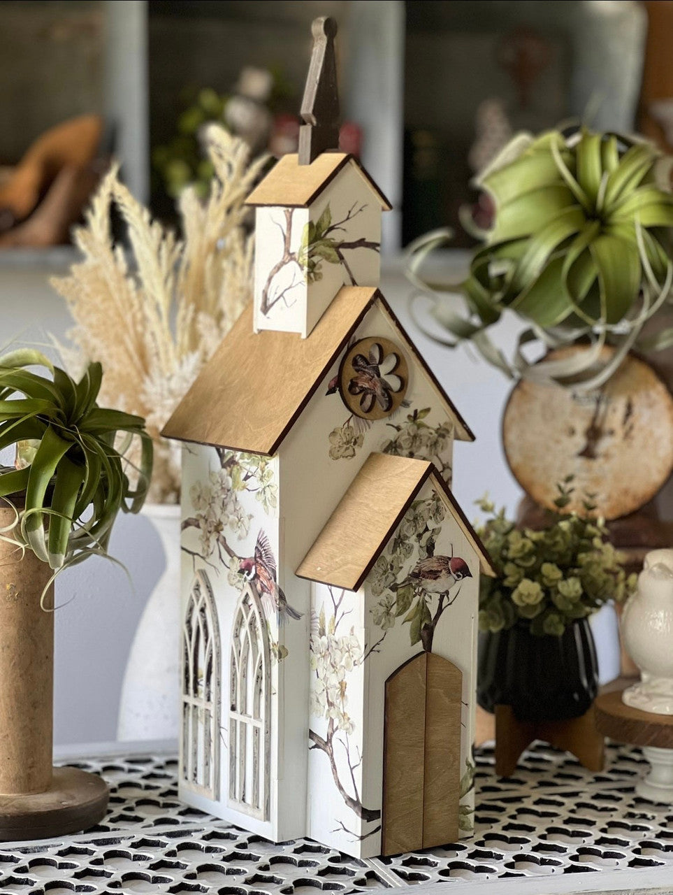 Decoupage Queen : Buildable Church Kit