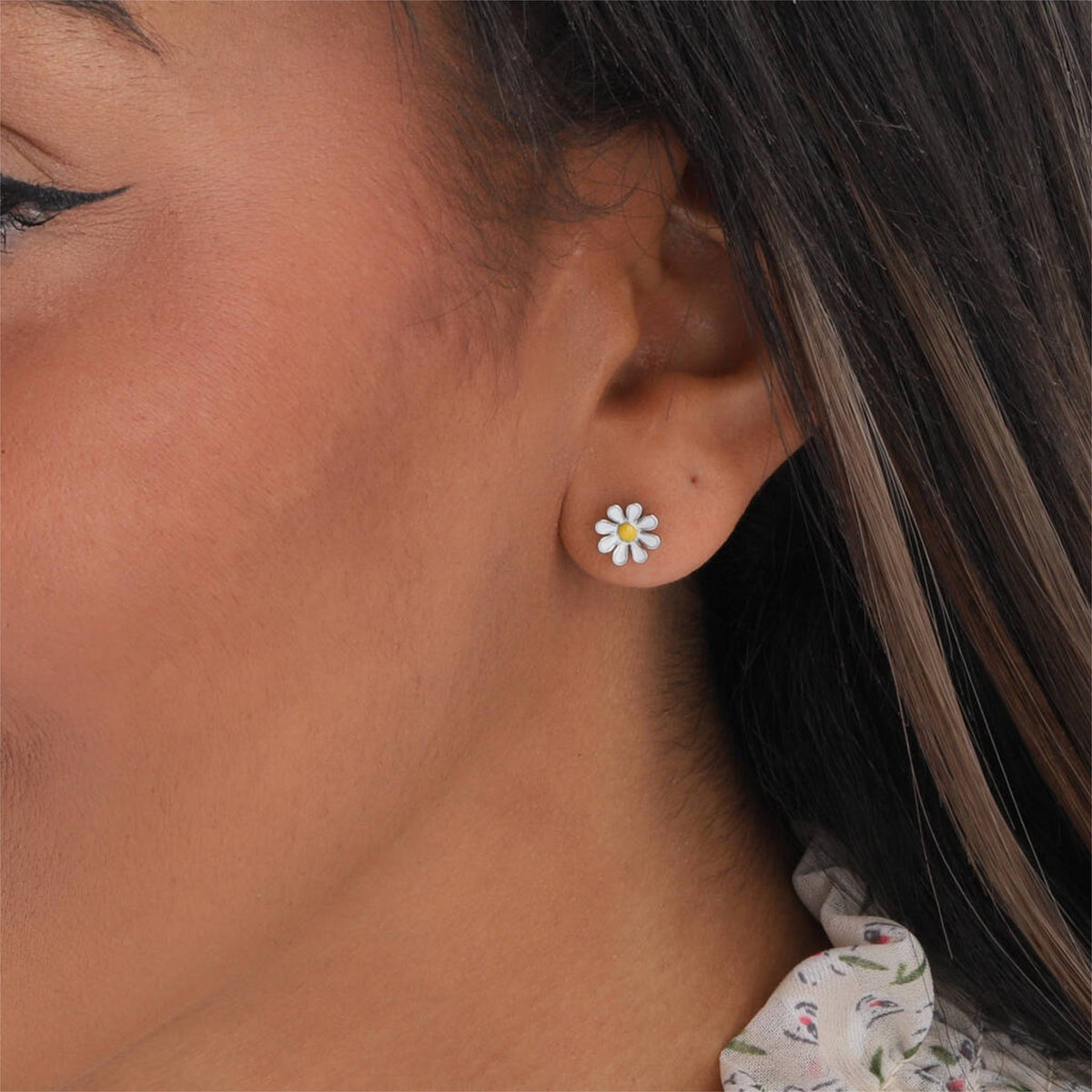 No Rain for Flowers Enamel Daisy Earrings