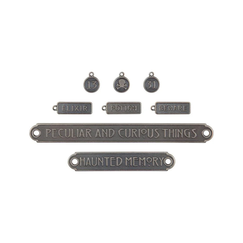 Tim Holtz Idea-Ology : 2024 Halloween Words - Plaques and Tags
