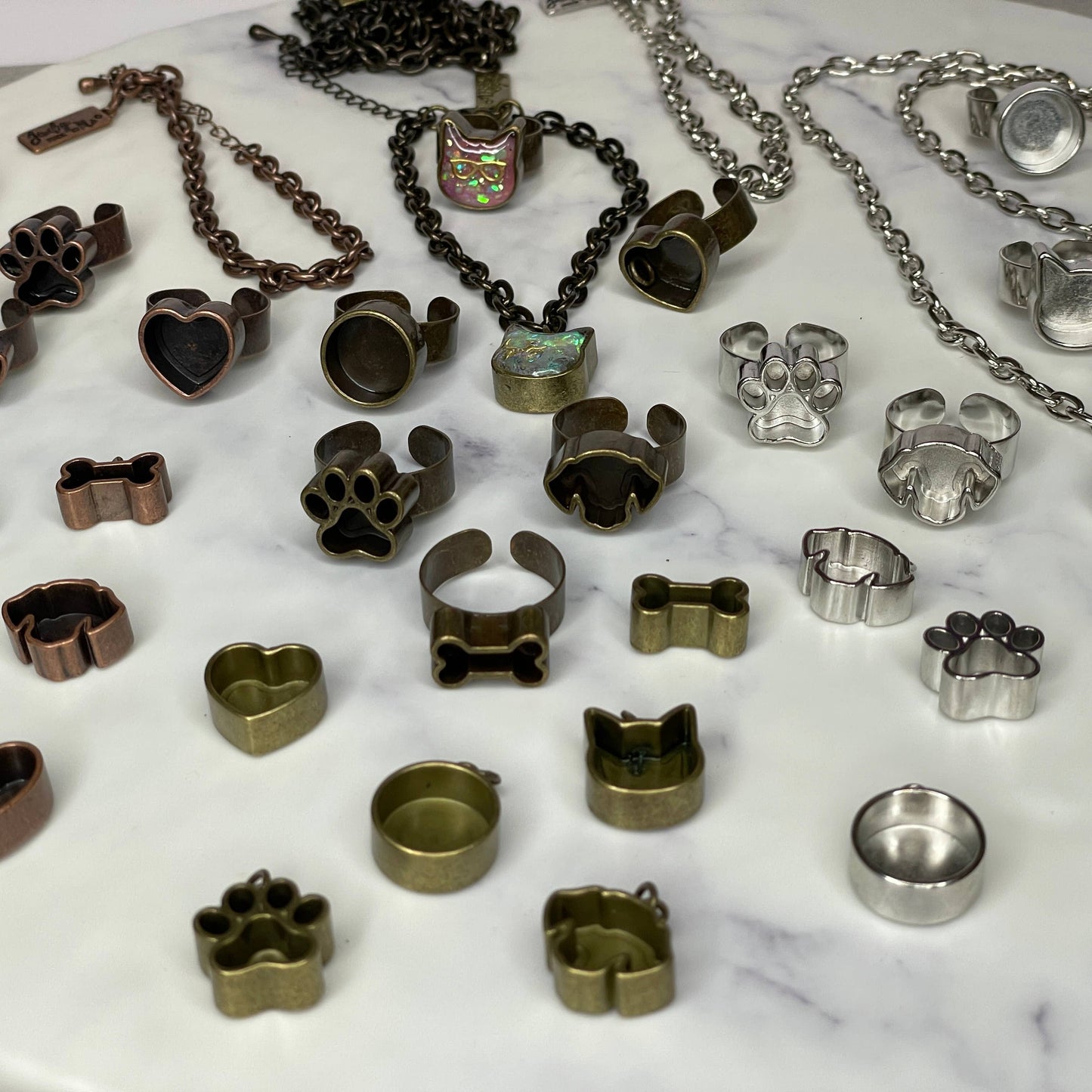RC Round Closed Bezel Charm Oxbrass