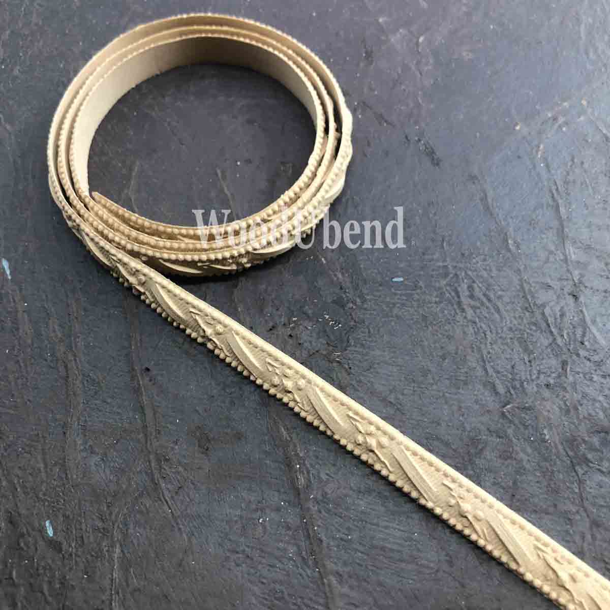 Woodubend Pack of 2 Ribbon & Berries Trims