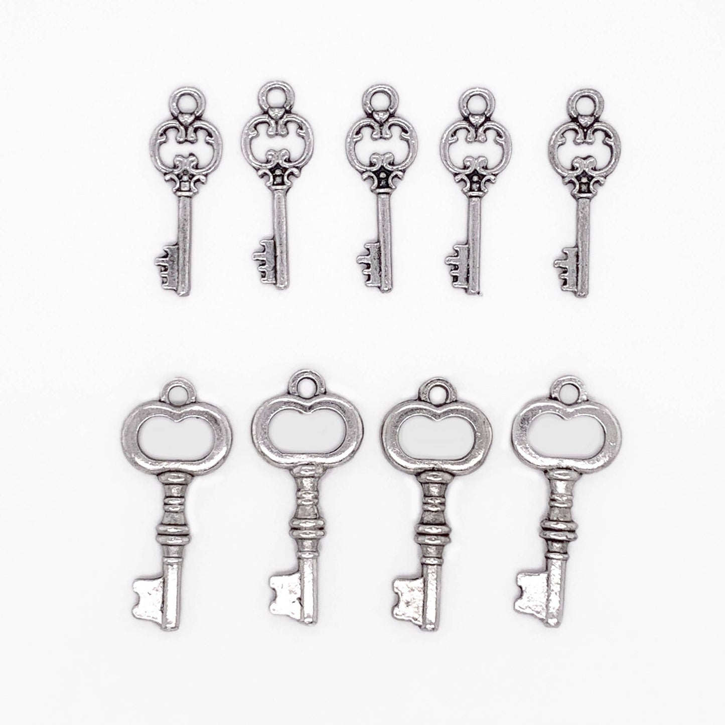 Jewelry Made by Me : Antique Key Charms in Silver 9pc