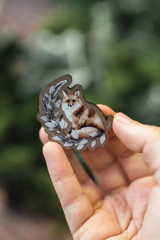 Costurero Real - Wooden Fox Pin