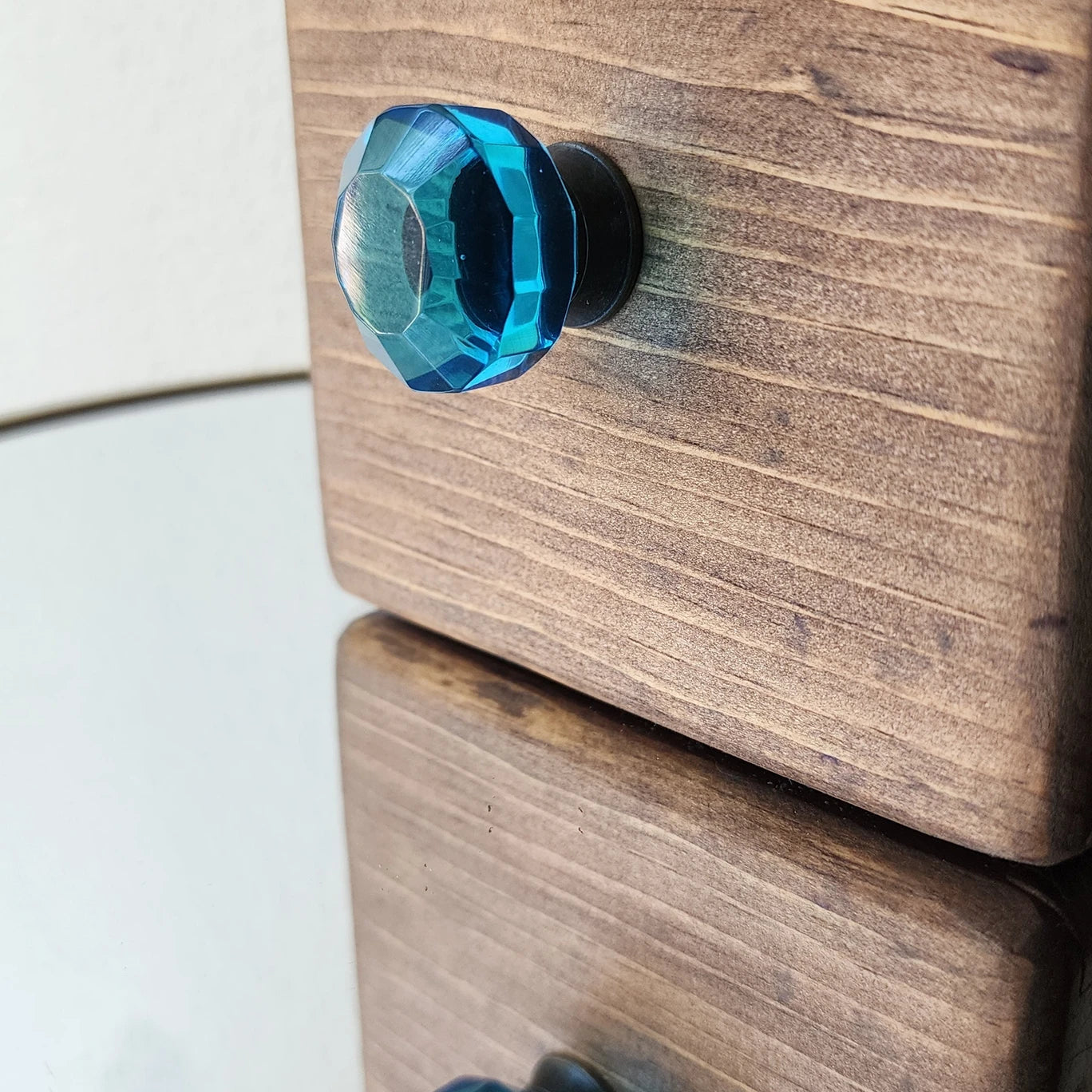 Undead Hardware - Lagoon Glass Single Knob