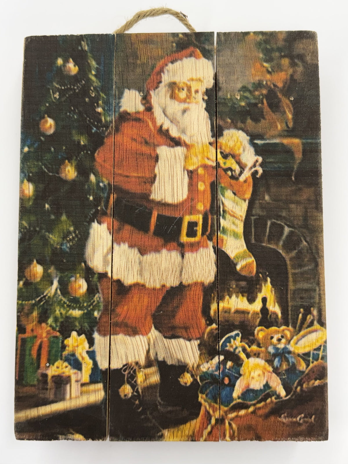 Sign-Santa-vintage by tree W/stocking-20x15cm