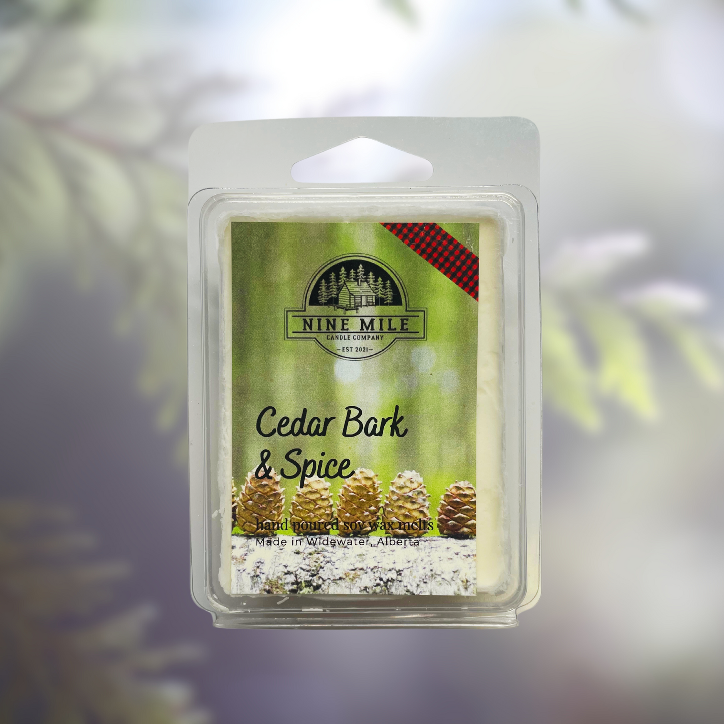 Nine Mile 14 oz Soy Candle Cedar Bark & Spices