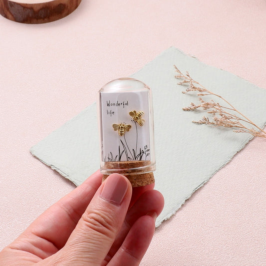 Wonderful Life Bee Earring Gold