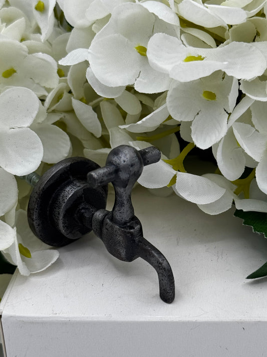 CAST WATER FAWCETT DRAWER PULL