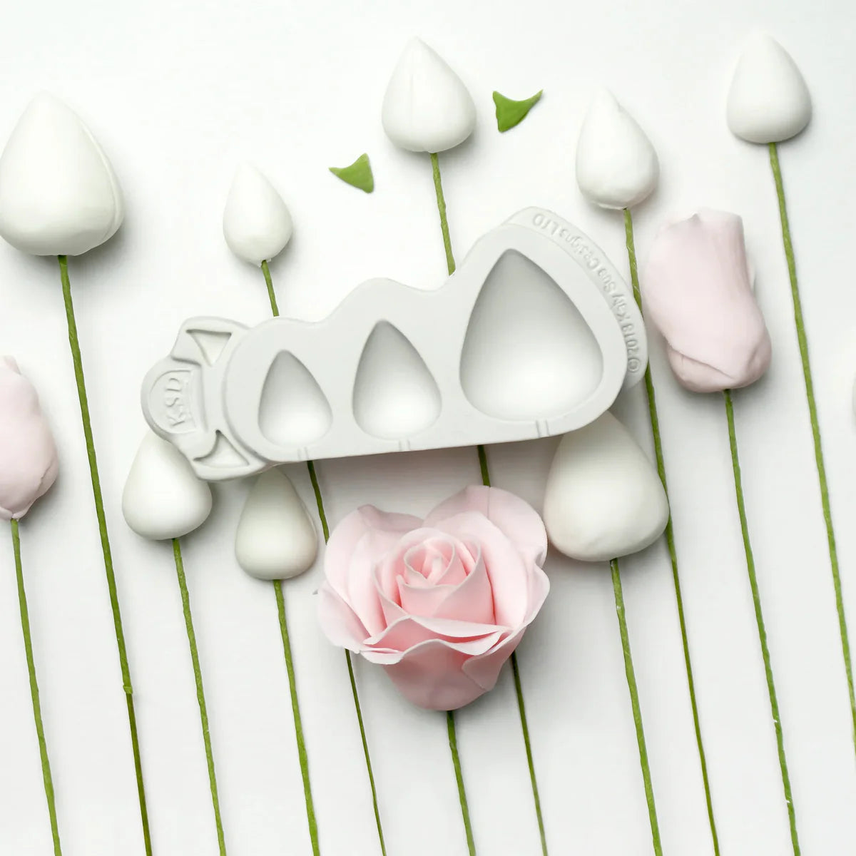 Katy Sue : Flower Pro Rose Cones and Thorns Silicone Mould