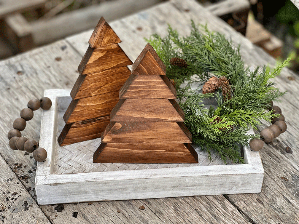 8" Layered Tree