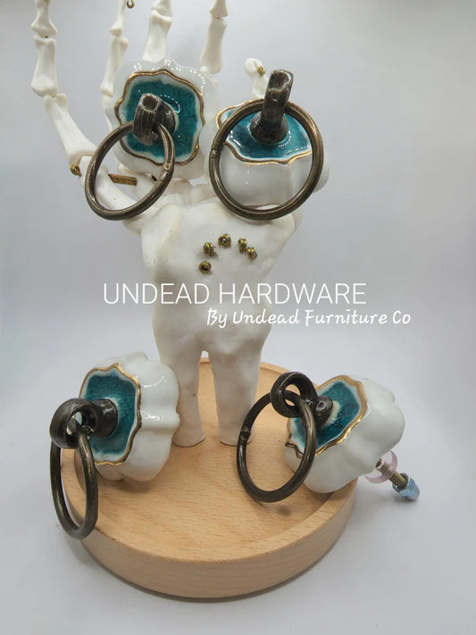 Undead Hardware - Llorona - White (4 Pack)