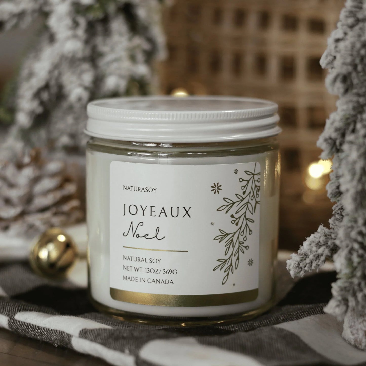 Natura Soy ~  Joyeux Noel Candle